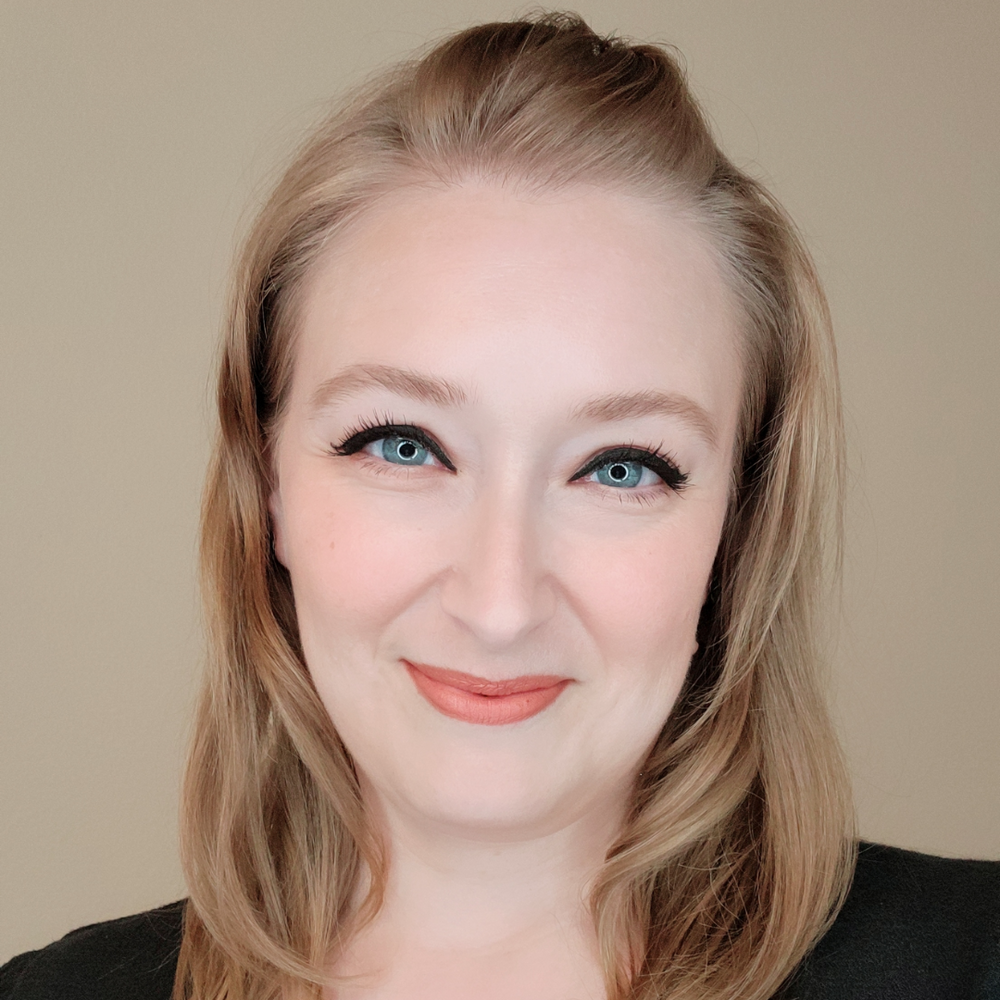 Rose Hart-Landsberg professional headshot blog post 